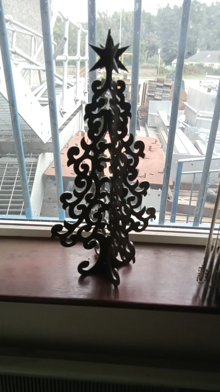 Ornate Christmas tree — workshop photograph 1