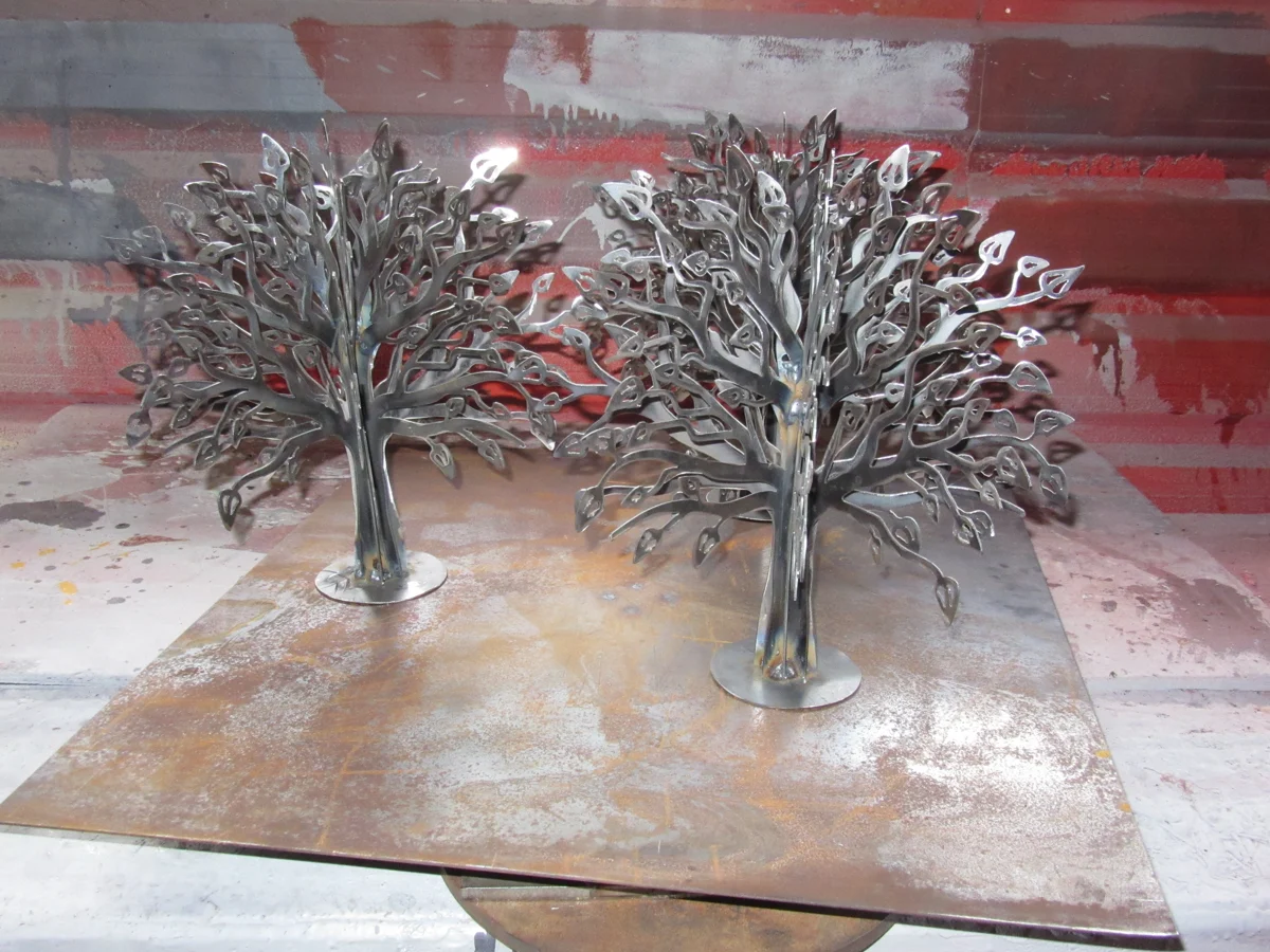 Leafy Tree — 360° view